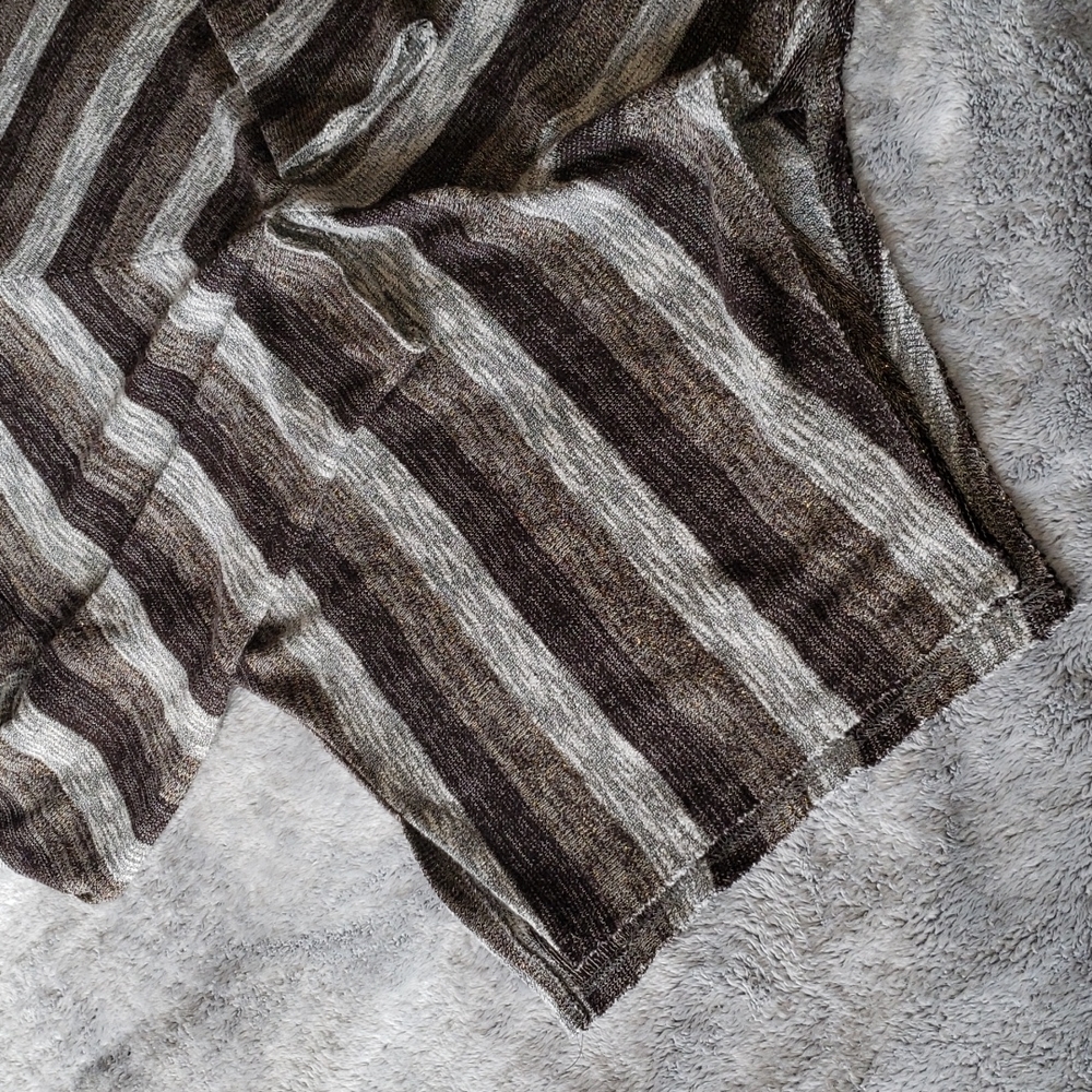 Knox Rose V Neck Sharkbite Hem Pullover Gray Brown Gold Stripe Sweater Small - Picture 5 of 8